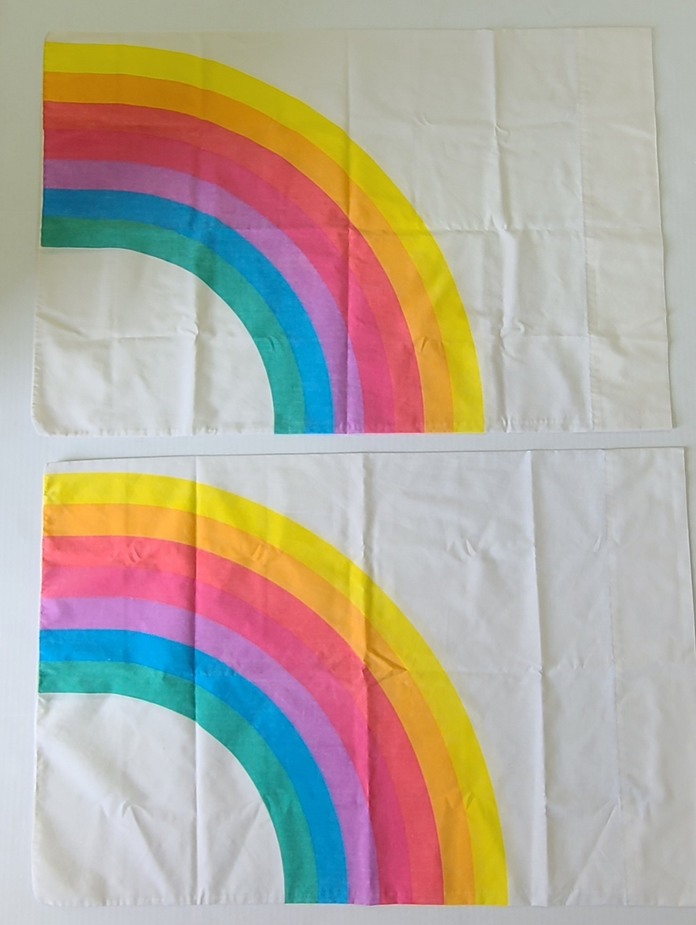 Vintage Wamsutta Tomorrows Rainbow Standard Pillowcases Pair Ultracale 20"x30"